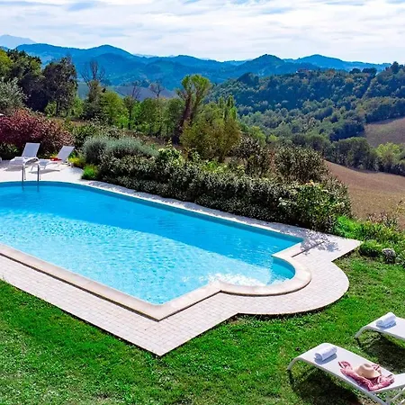 Il Baiocco 8, Emma Villa *